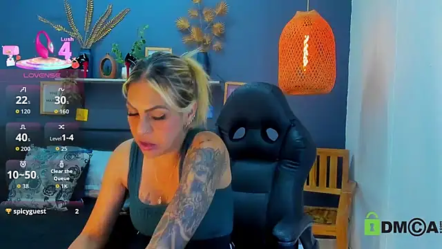 Chatroom XXX en direct de yessila_parker