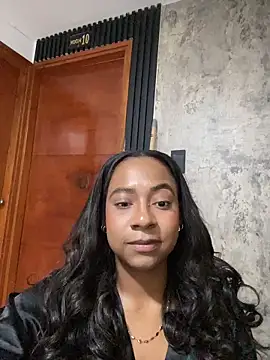 amara_queen_ Obrolan Langsung XXX