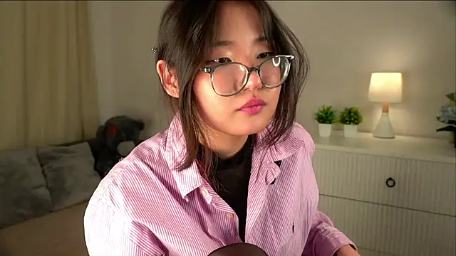 NelleMihalko's Live XXX Chat