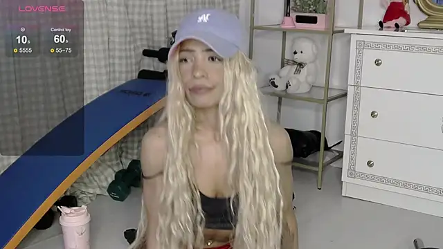 SarahRaynex Live XXX-Chat