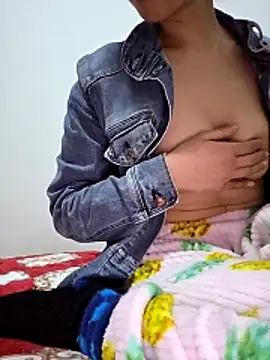 altinya Adlı Modelin Canlı XXX Sohbeti