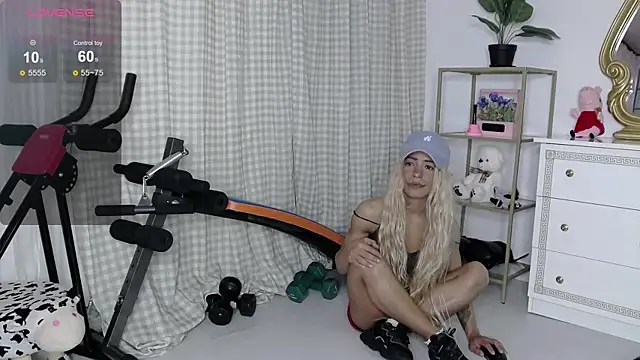 SarahRaynex Chat XXX live