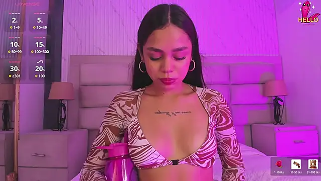 CarolineFyren Live XXX chat