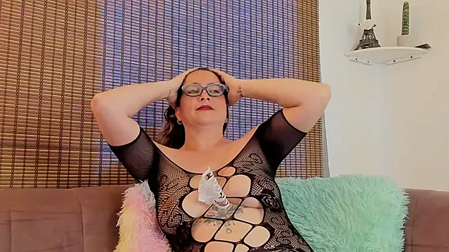 ariana_cross élő XXX-chatje