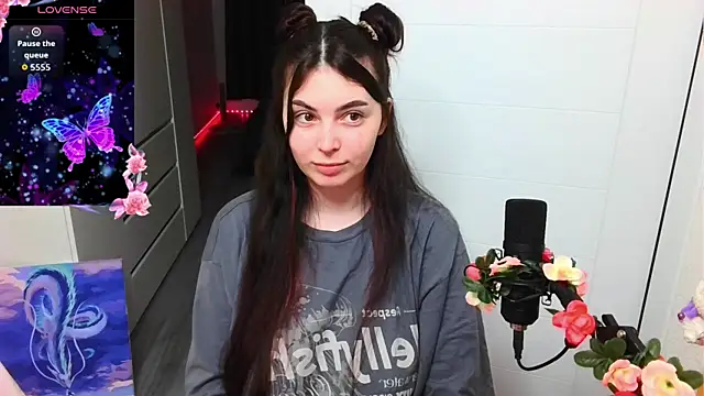 peachyness Adlı Modelin Canlı XXX Sohbeti