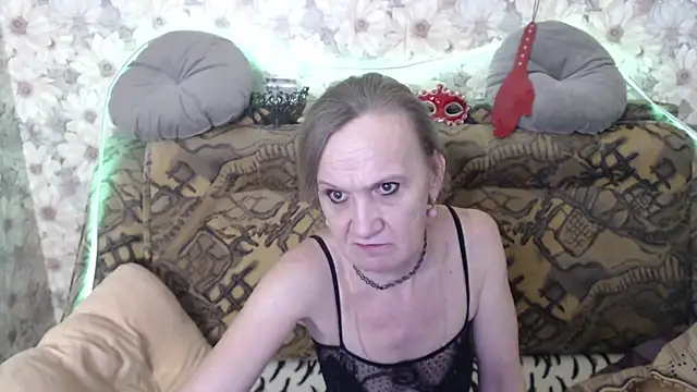 Chat +18 de MissBekker ao vivo