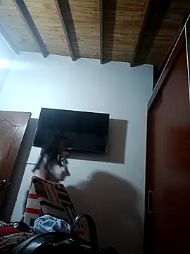 LunaZambrano élő XXX-chatje