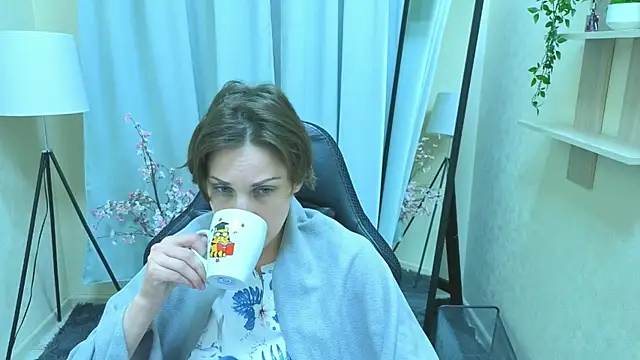 Онлайн чат XXX AuroraRight