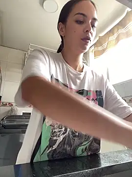 XXX chat uživo modela gabyaridi