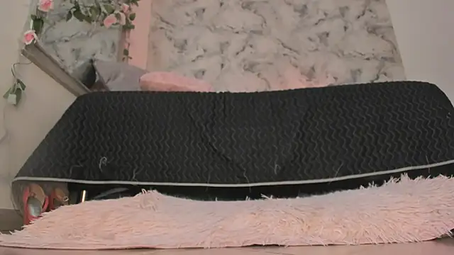 Bella_desi_ Adlı Modelin Canlı XXX Sohbeti