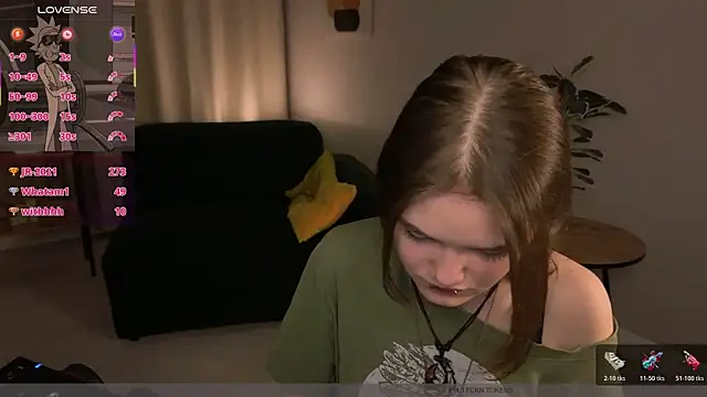 Dilara_xBaby Chat XXX in diretta