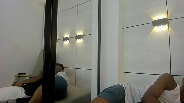 khris__evans Pertunjukan Webcam