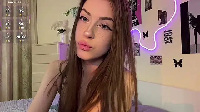 XXX chat uživo modela DreamyPalace