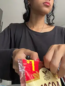 HampenSweet 라이브 XXX 채팅