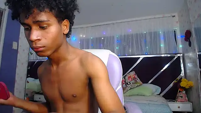 Show de Santy_bigcock_01 na webcam