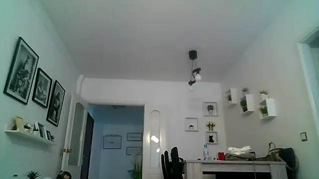 yanick931 webcam show