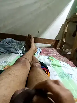 thushara12: διαδικτυακό σόου στην κάμερα