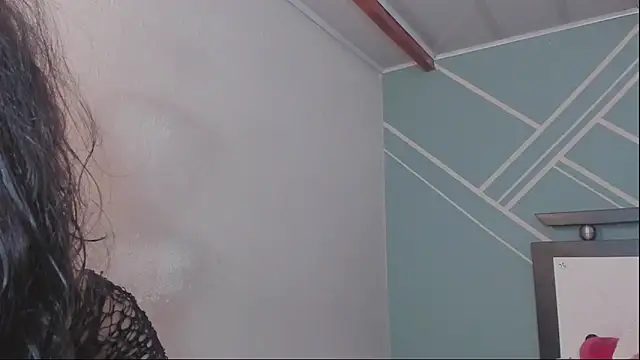 Lucy-Bluesea Adlı Modelin Canlı XXX Sohbeti