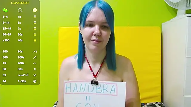 Ultra_Meow webkamerás műsora