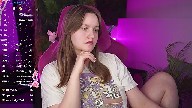 KellyPoter Adlı Modelin Canlı XXX Sohbeti