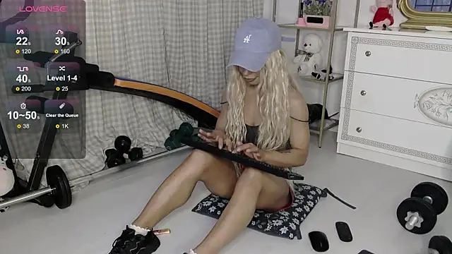 SarahRaynex: απευθείας συνομιλία ΧΧΧ