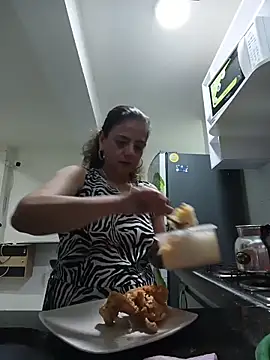 sasi_luna: απευθείας συνομιλία ΧΧΧ