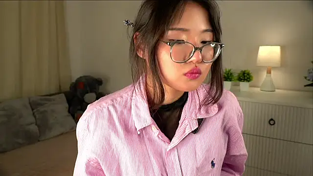 NelleMihalko live XXX chat