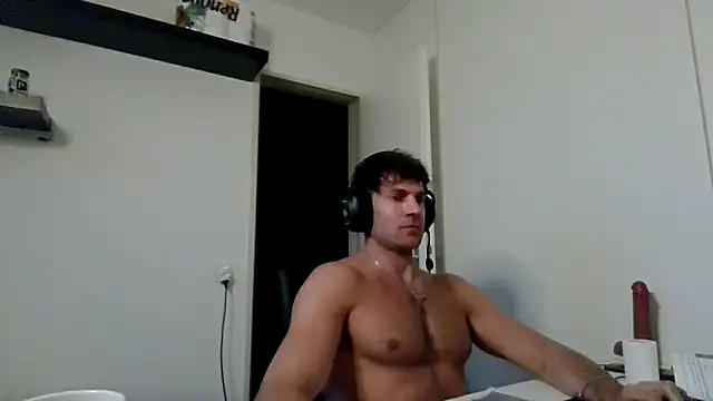 แชท XXX สดของ alpha-hunk