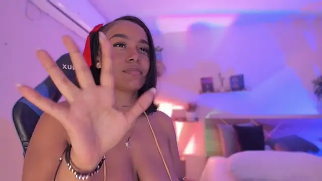 YariRose's Live XXX Chat