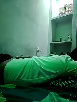 King_night1 Adlı Modelin Web Kamerası Şovu