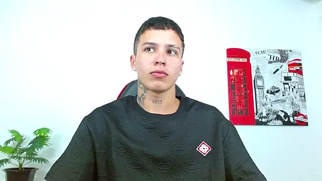 Cumandres18 webkamerás műsora