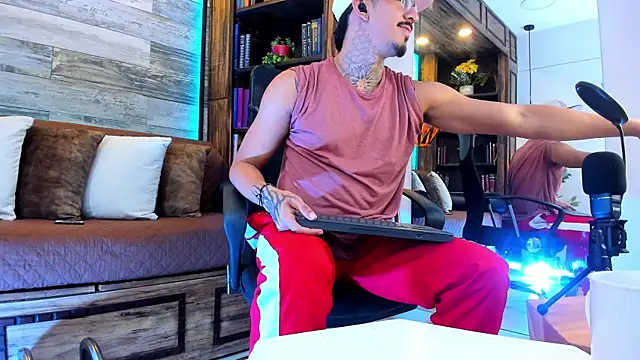 แชท XXX สดของ Donovan_Desmond