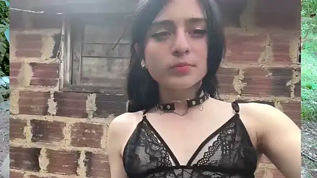 pretty_princesses' Webcam Show