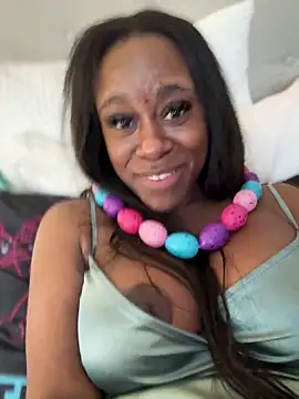 TikaMoon's Webcam Show