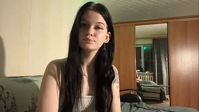 BellaLuxury 即時 XXX 聊天