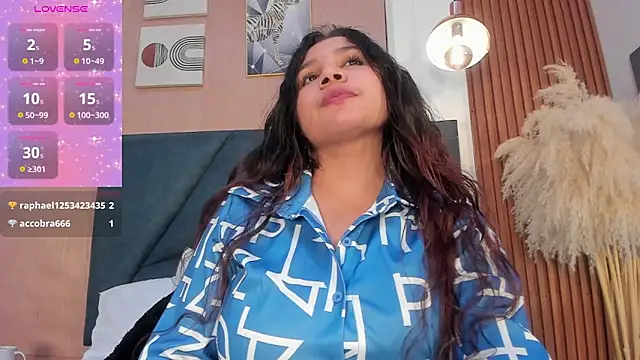 Chat XXX ao vivo de Victoria_Rosee