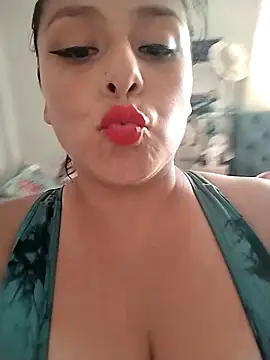 sweetbabe694 Adlı Modelin Canlı XXX Sohbeti