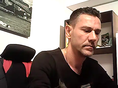 Chat XXX ao vivo de mastercharisma35