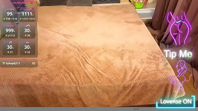 NicoletteRose_'s Webcam Show