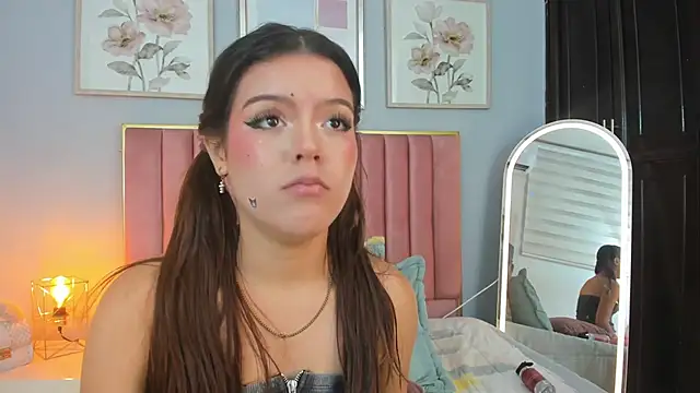 MarianaScott_ Chat XXX in diretta