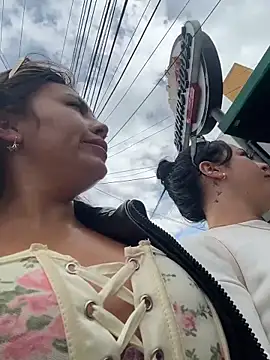 LIZ-06_ Live XXX-Chat