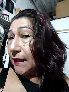 Chatroom XXX en direct de PatriciaGrajales