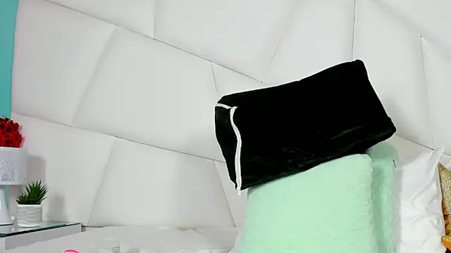 bbyalexxxa Chat XXX in diretta