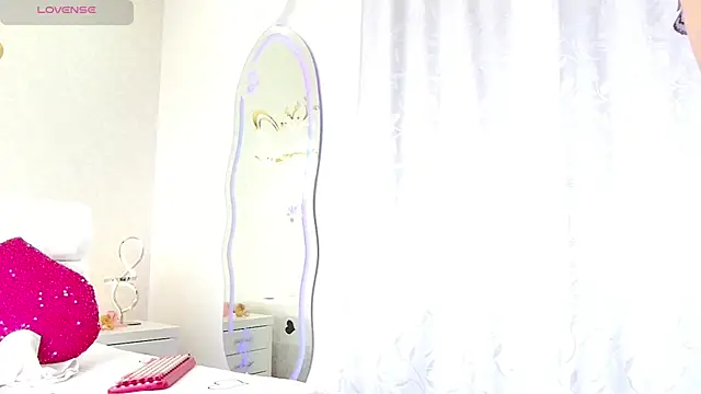 MarcelaFlores' Live XXX Chat