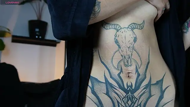 _sharlotte777's Live XXX Chat