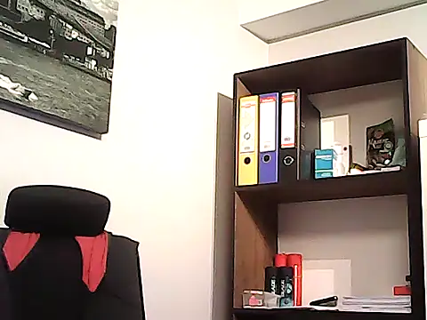 mastercharisma35 Adlı Modelin Web Kamerası Şovu