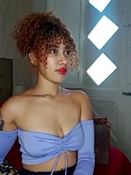 Sienna_brunette Chat XXX in diretta