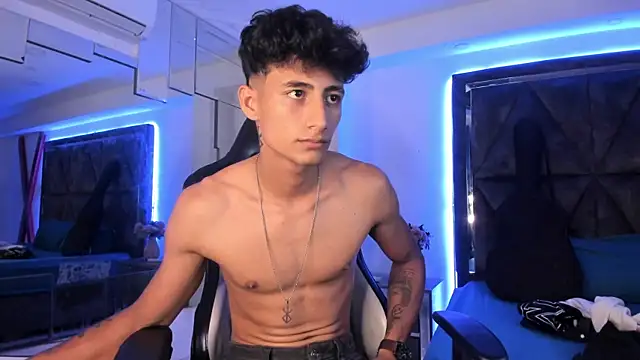 Chat XXX ao vivo de MaxiimoRomano_