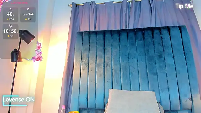 Chat +18 de sweetebony_970 ao vivo