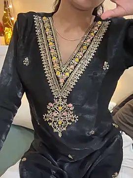 godessoflust Adlı Modelin Canlı XXX Sohbeti